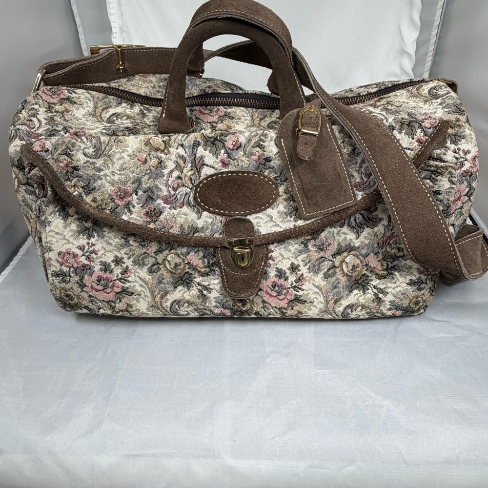 Vintage French Luggage Co "Gray Rose" Suede Tapestry Floral Women's Travel Bag